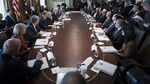 U.S. President Donald Trump, center left, speaks during a cabinet meeting at the White House in Washington, D.C.,&nbsp;on &nbsp;Dec. 6, 2017.&nbsp;