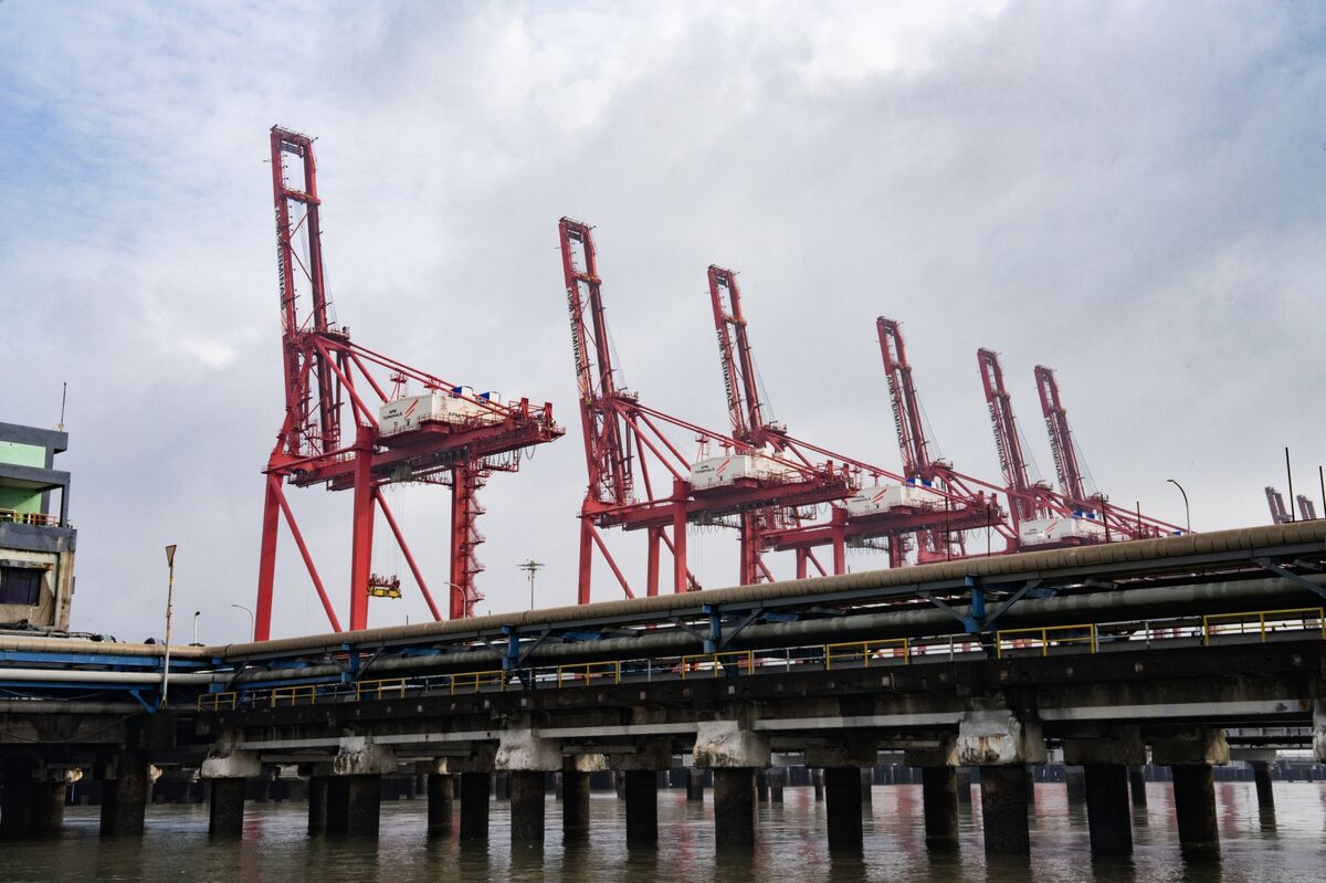 Indian Port Firm Starts Legal Action as Refinancing Talks Fail