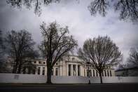 US Backstops Bank Deposits To Avert Crisis After SVB Failure