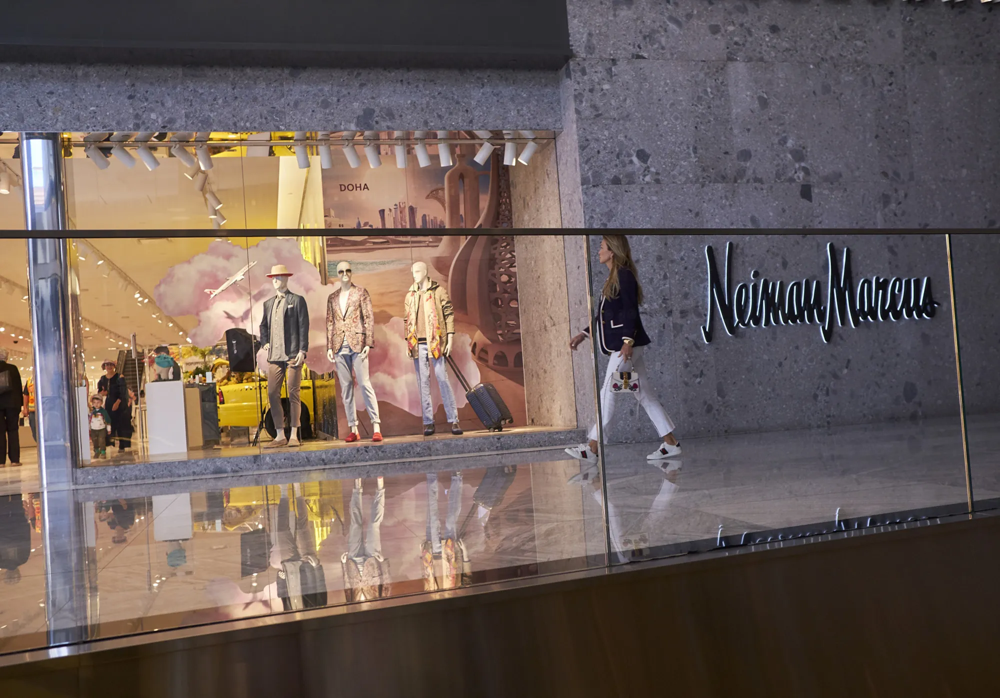 Neiman Buffard Neiman Taps Junk-Bond Market to Refinance Bankruptcy Exit Debt - Bloomberg
