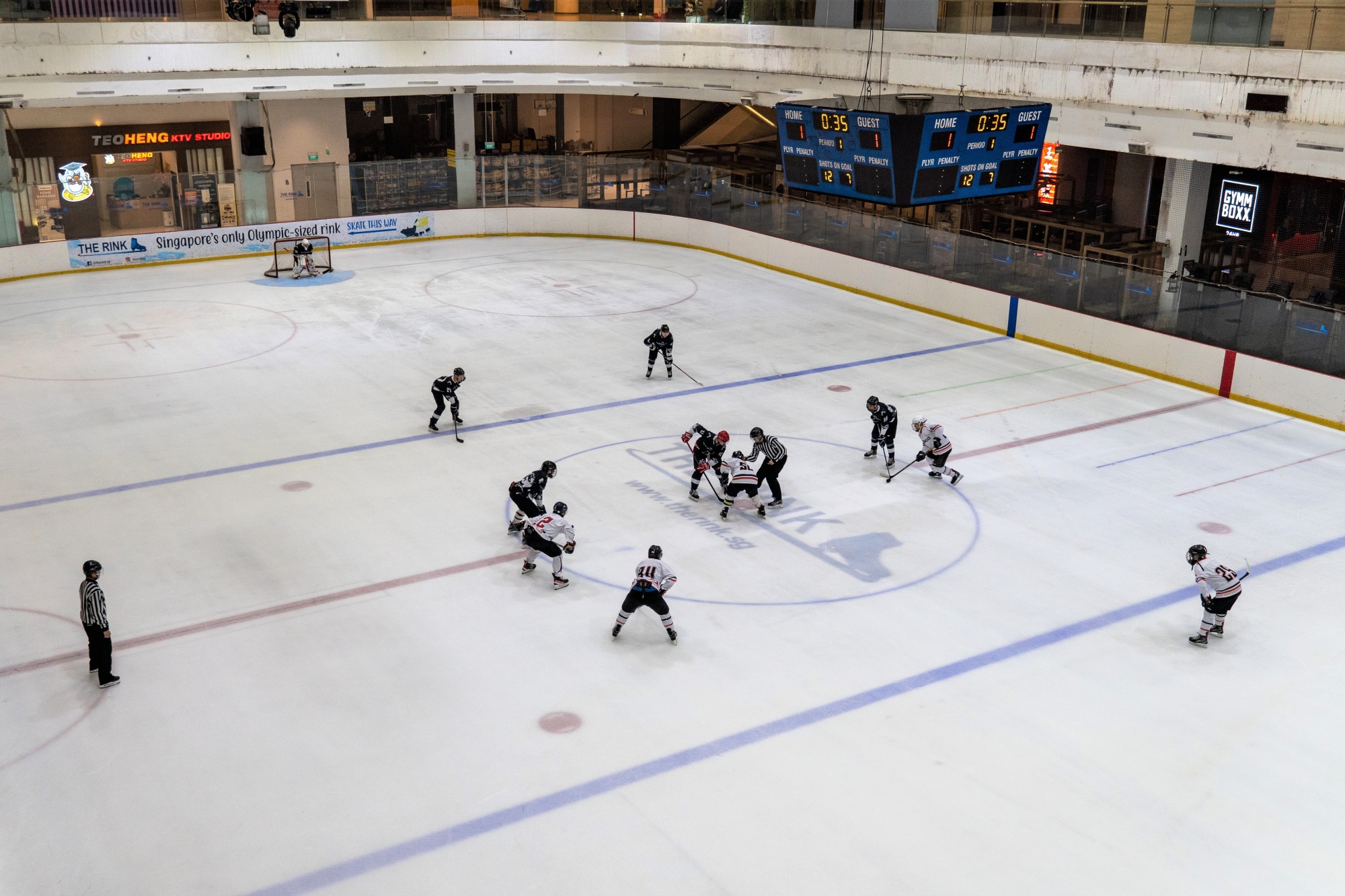 Singapores Only Ice Hockey Rink in JCube Mall to be Bulldozed for 