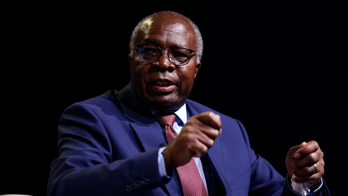 Zambia Targets IMF Extension by Year-End, Finance Minister Says