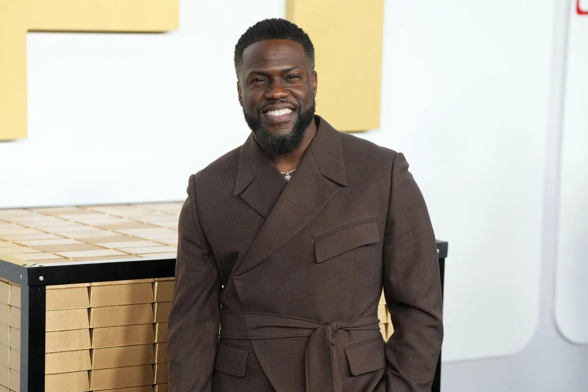Comedian Kevin Hart joins an elite group honored with the Mark Twain Prize  for American humor - Bloomberg