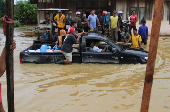 Thousands Evacuated After Floods Hit Indonesia