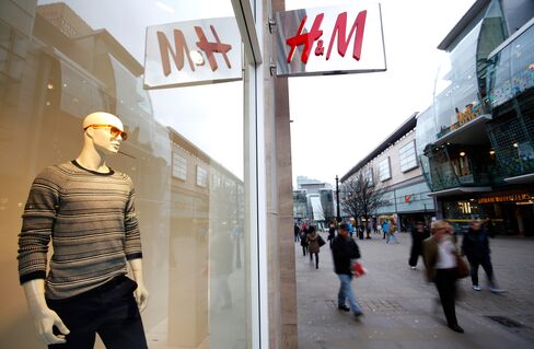 H&M Second-Quarter Profit Misses Estimates on Strength of Krona