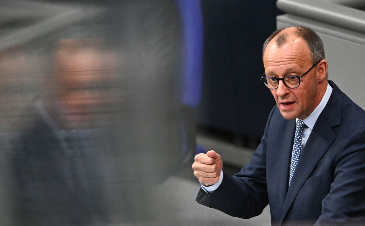 Trump Tariff Shock Rips Up Germany’s China Strategy Under Merz