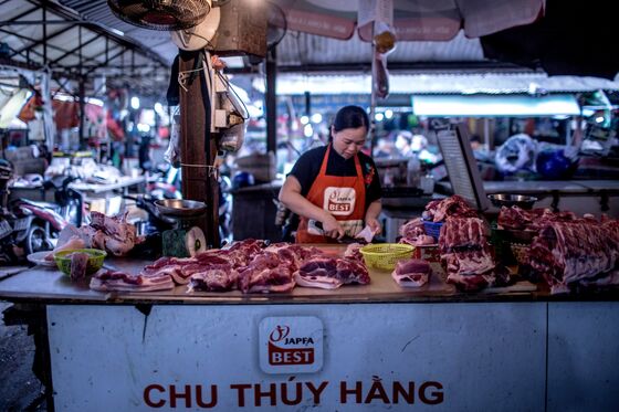 Vietnam to Boost Pork Imports as New Year Delicacies at Risk