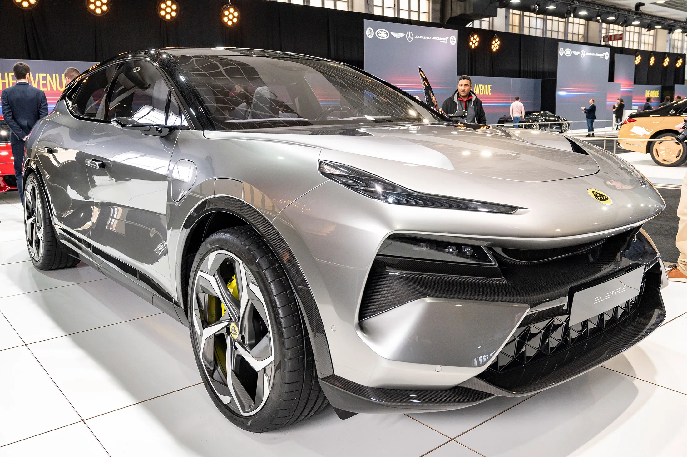 Lotus Eletre SUV