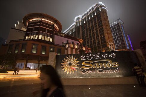Sands China Profit Jumps 52% Aided by New Macau Casino Resort