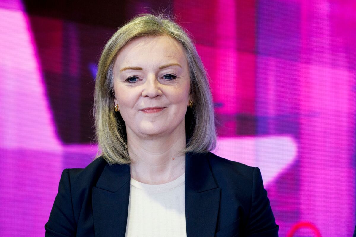 Former UK Premier Liz Truss Warns of Central Bank Reckoning Ahead