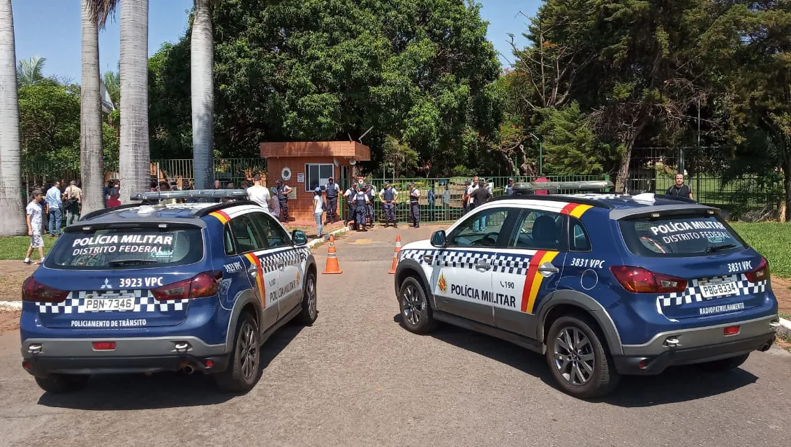 Police guard an entrance to the Venezuelan embassy in Brasilia, on Nov. 13.
