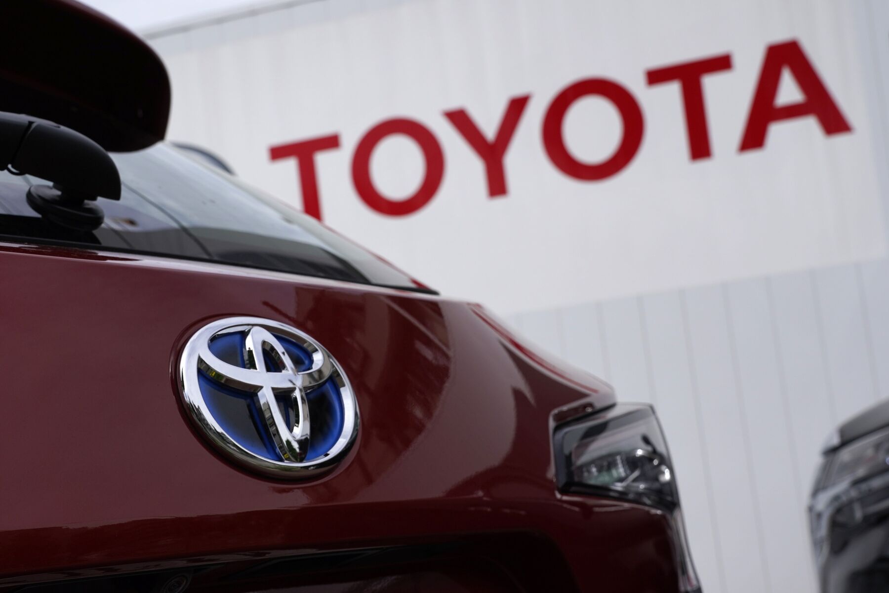 Toyota Says It No Longer Employs Staff Shown Mocking Floyd Death ...
