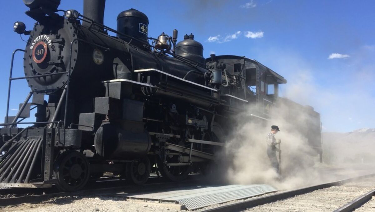 What I Learned When I Drove a Vintage Steam Train - Bloomberg