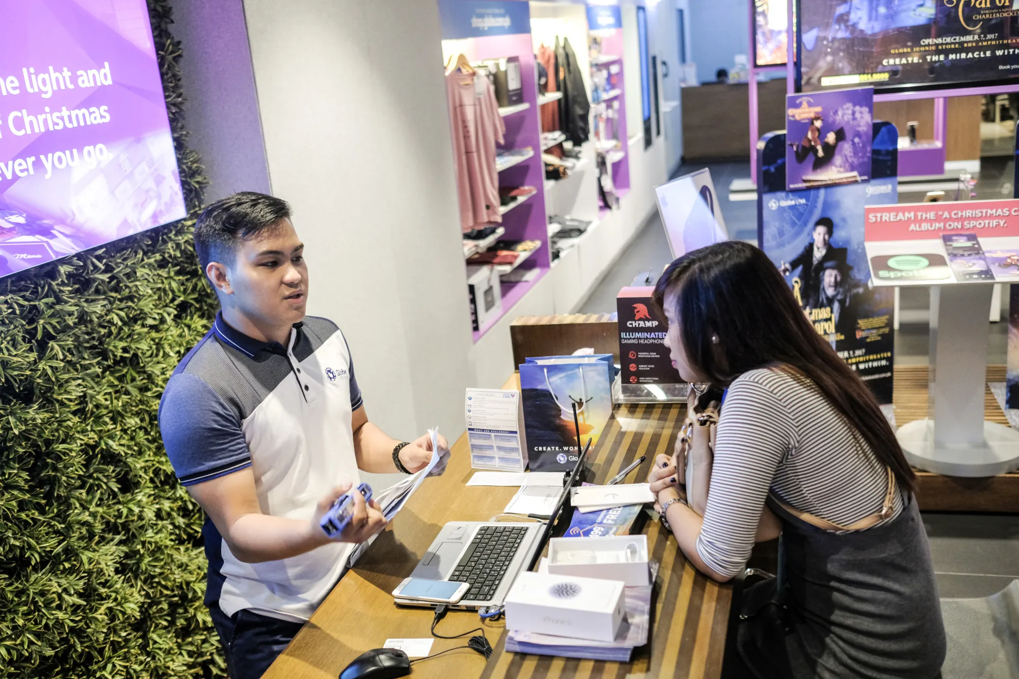 A Globe Telecom Inc. Iconic store in Manila.