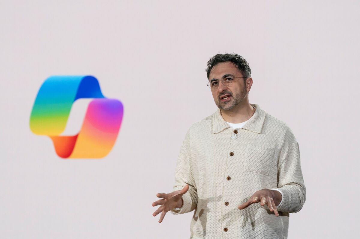 Microsoft to Put More Computing Power Behind In-House AI Models