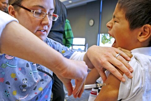 Obama Order Targets Drug Price ‘Gouging,’ Easing Shortages