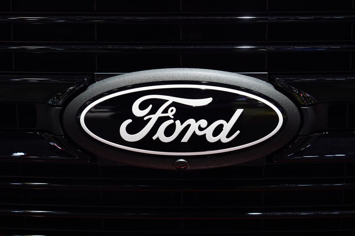 bloomberg.com - Keith Naughton - Ford Is the Latest Old Economy Company Caught Up in the AI Boom
