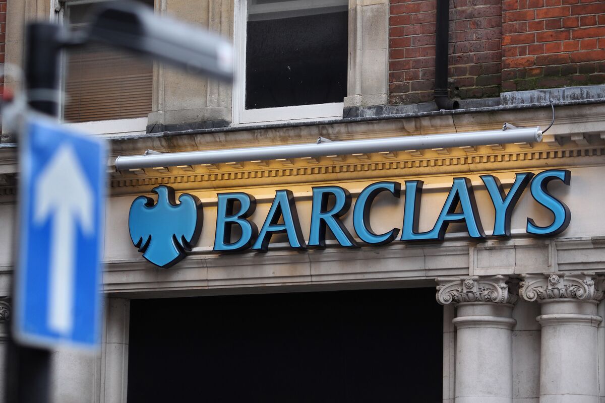 Barclays and Deutsche Bank Need to Chase More Equity Deals Bloomberg