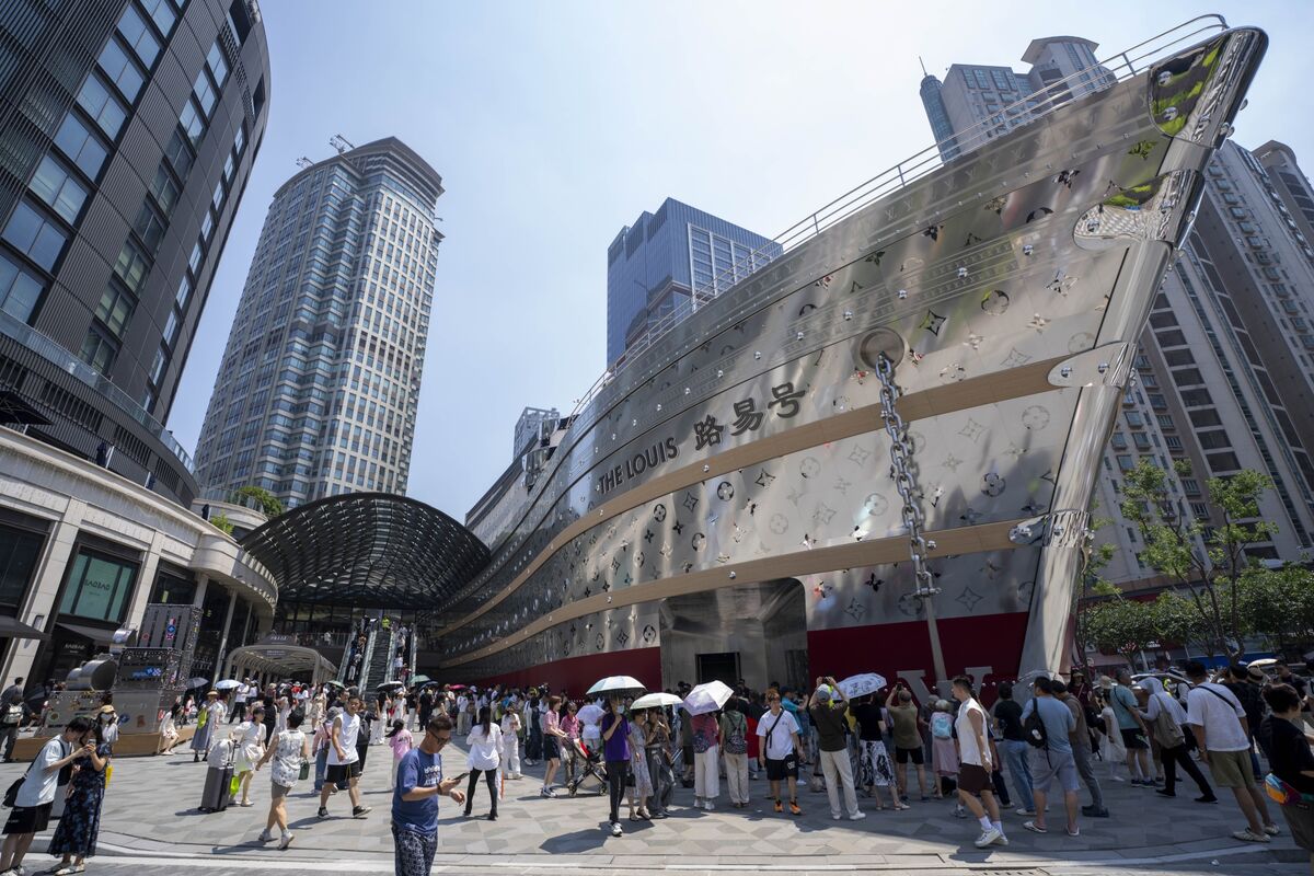Louis Vuitton Loses China Sales After Legal Fight With Tea Chain