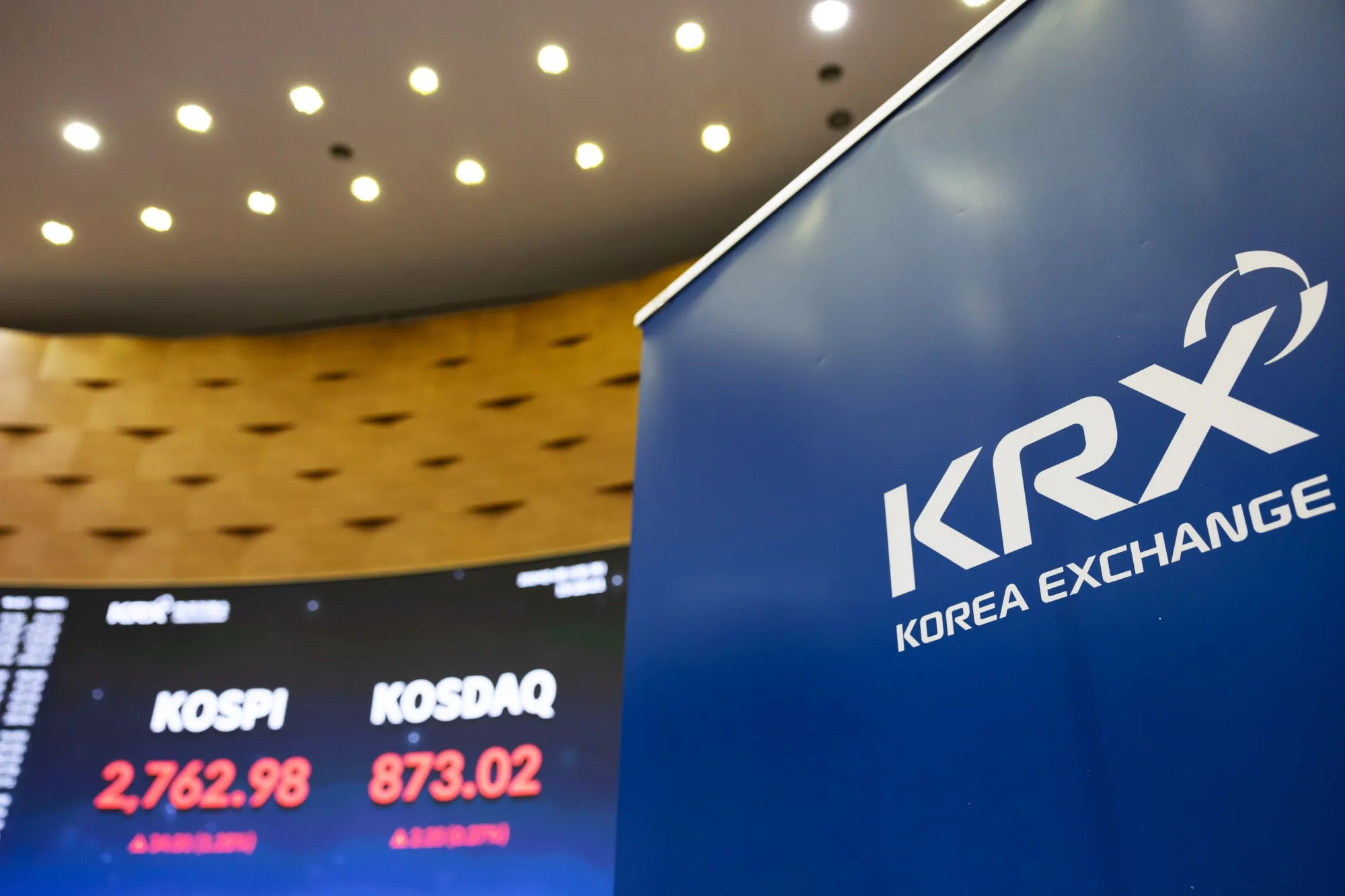 South Korean Bourse Wants to Add More Weekly Index Options - Bloomberg