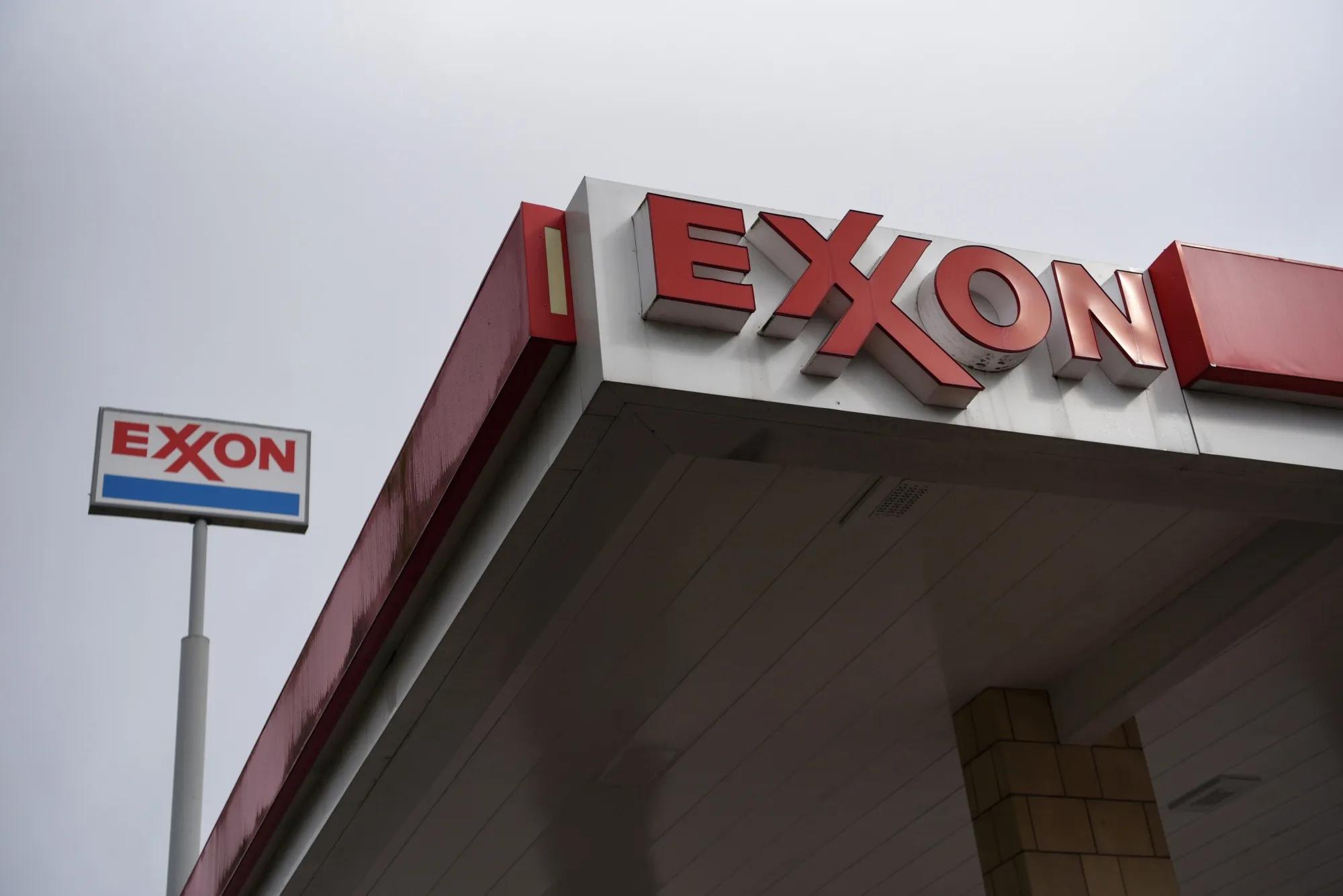 Exxon sees carbon capture as key to reducing emissions while also retaining the benefits of fossil fuels.