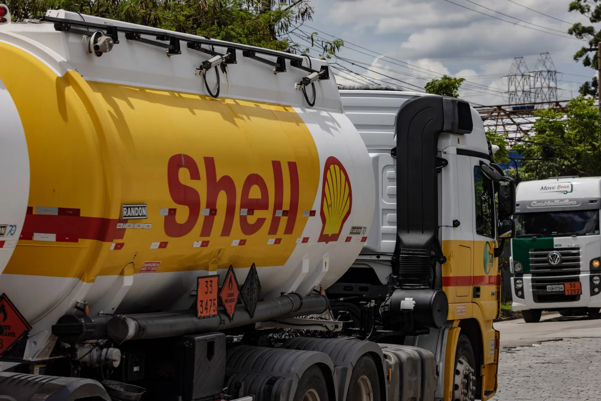 A Shell truck in Sao Paulo.