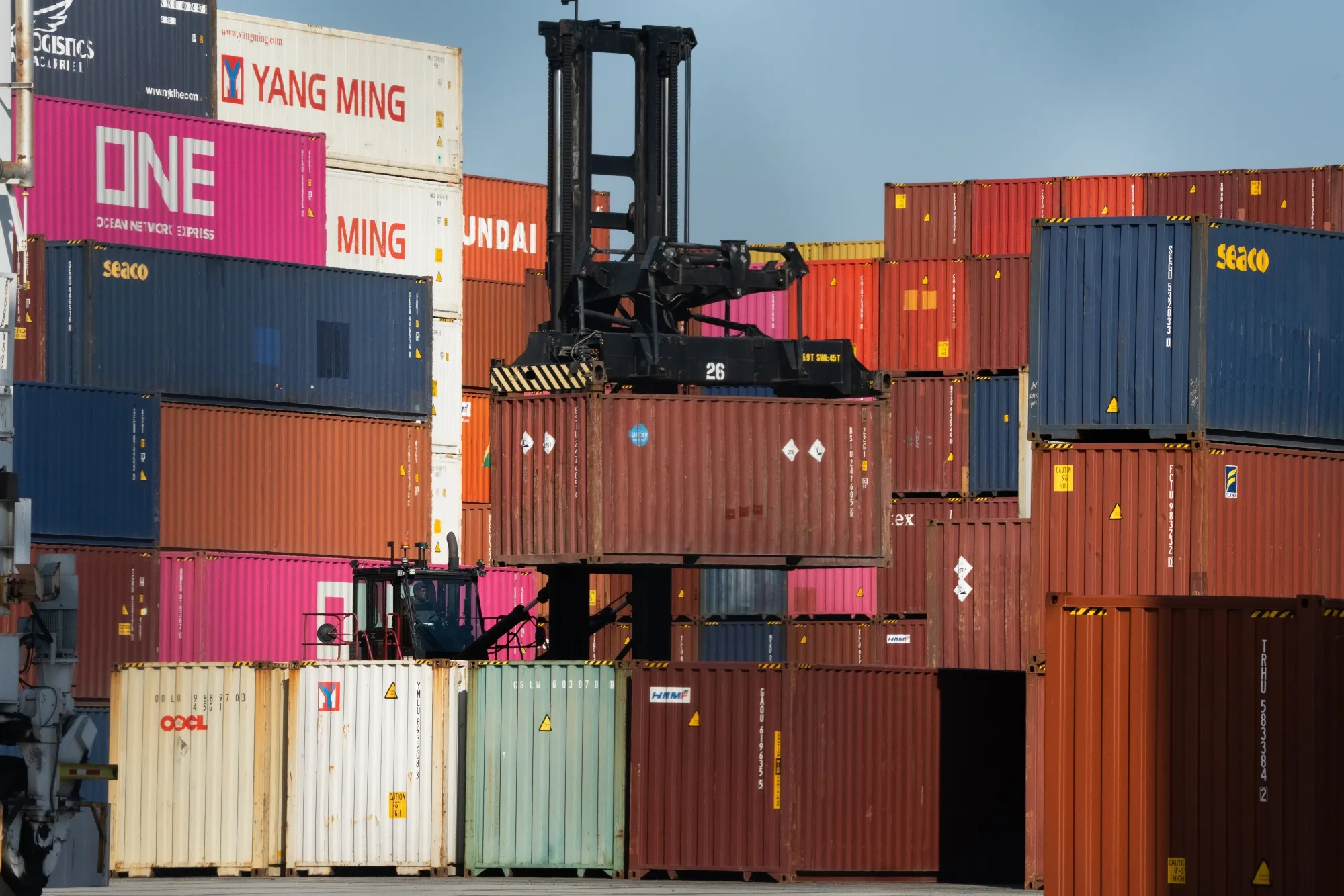 California Ports As Shipping Snarls Force Global Trading To Look Outside The Box