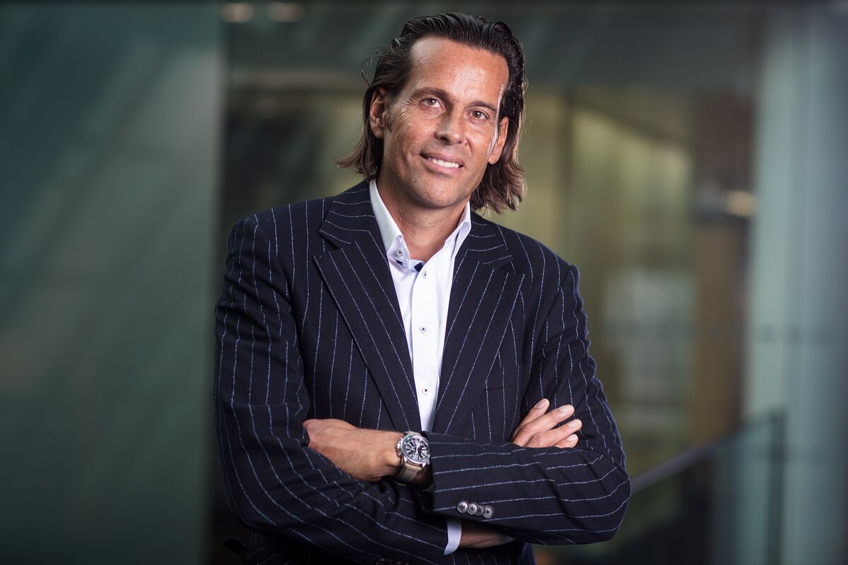 O2 Cafe Ceo Virgin Media O2 CEO Takes Leave After Cancer Diagnosis - Bloomberg