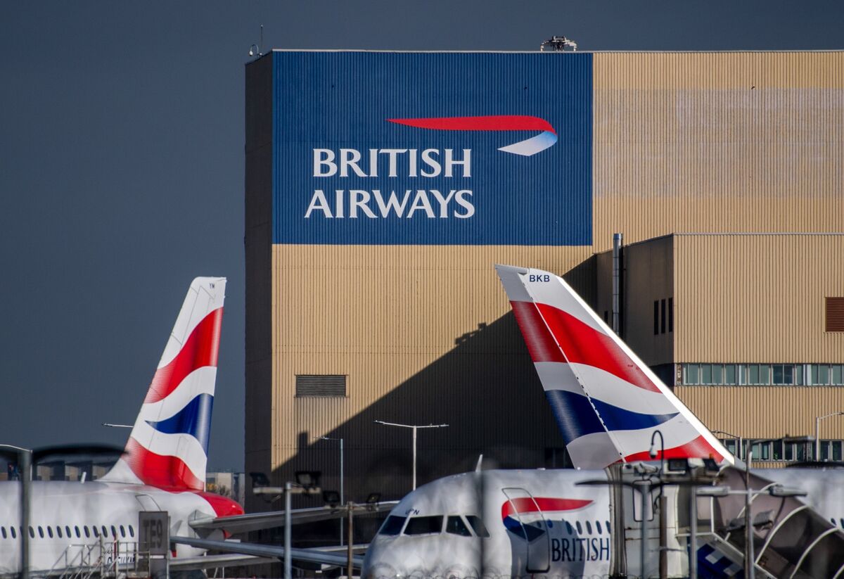 British Airways Stops Ticket Sales on Some Heathrow Flights Bloomberg