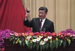 BEIJING, CHINA - SEPTEMBER 30: Chinese President Xi jinping toasts the guests during a banquet marking the 70th anniversary of the founding of the People's Republic of China on September 30, 2019 in Beijing, China. (Naohiko Hatta - Pool/Getty Images)