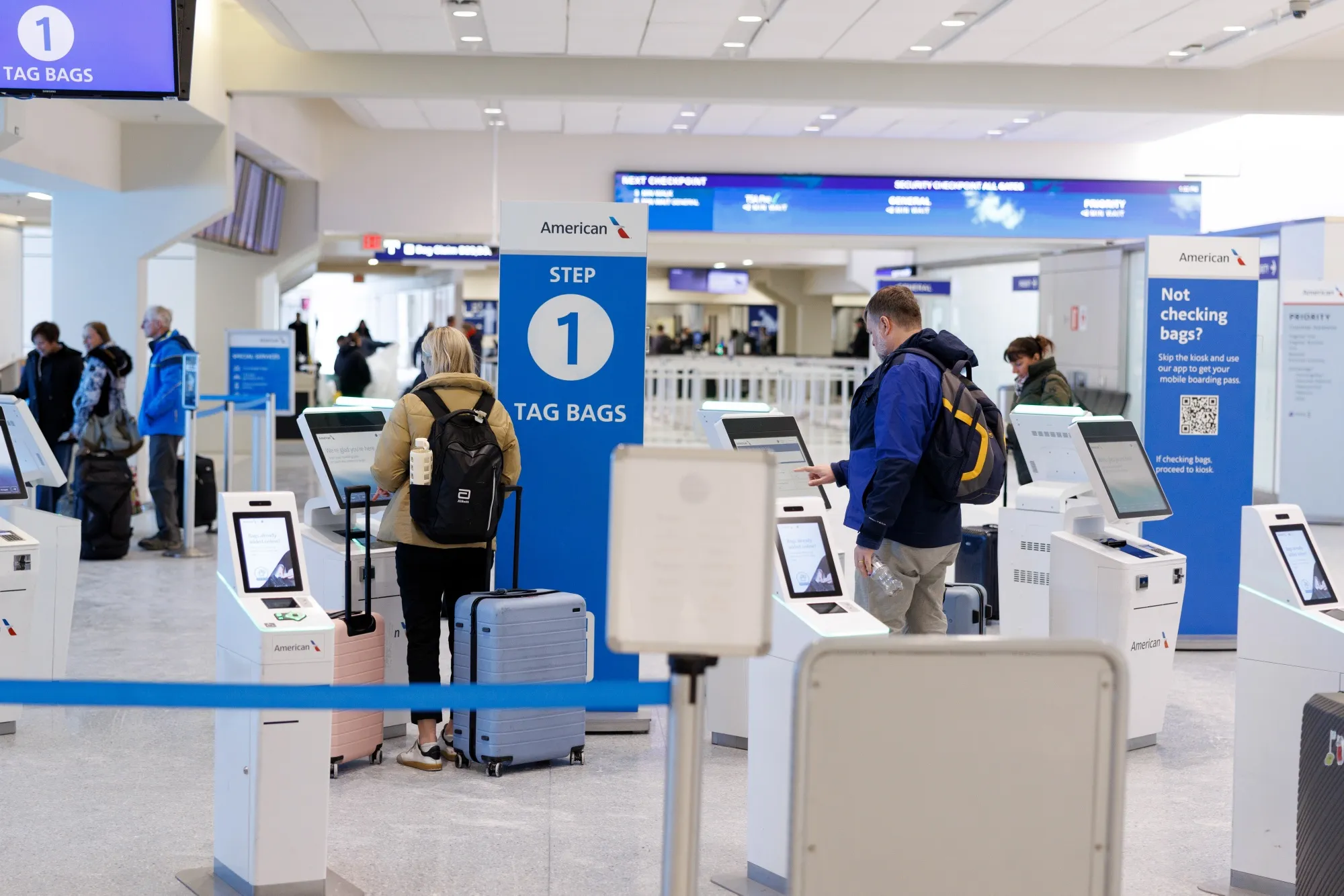 American Airlines Increases Bag Charges, Joining Delta and United ...