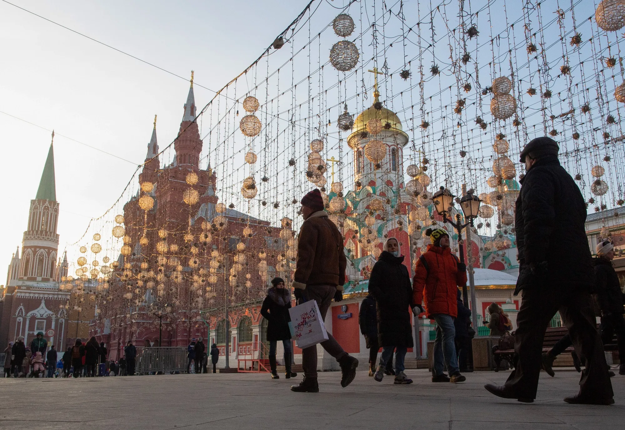 Christmas Retail in Russia's Capital Amid Pandemic