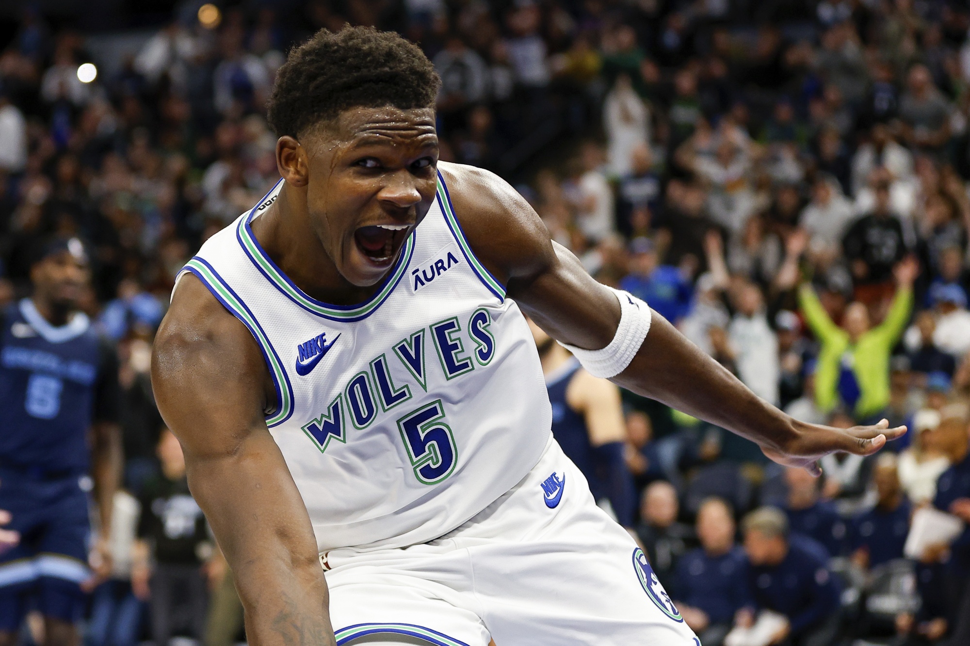 West-leading Timberwolves beat Grizzlies 118-103 to reach midpoint with  30-11 record - Bloomberg