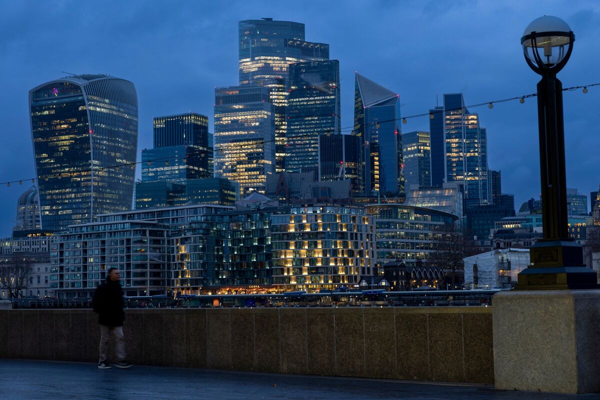 assets.bwbx.io image