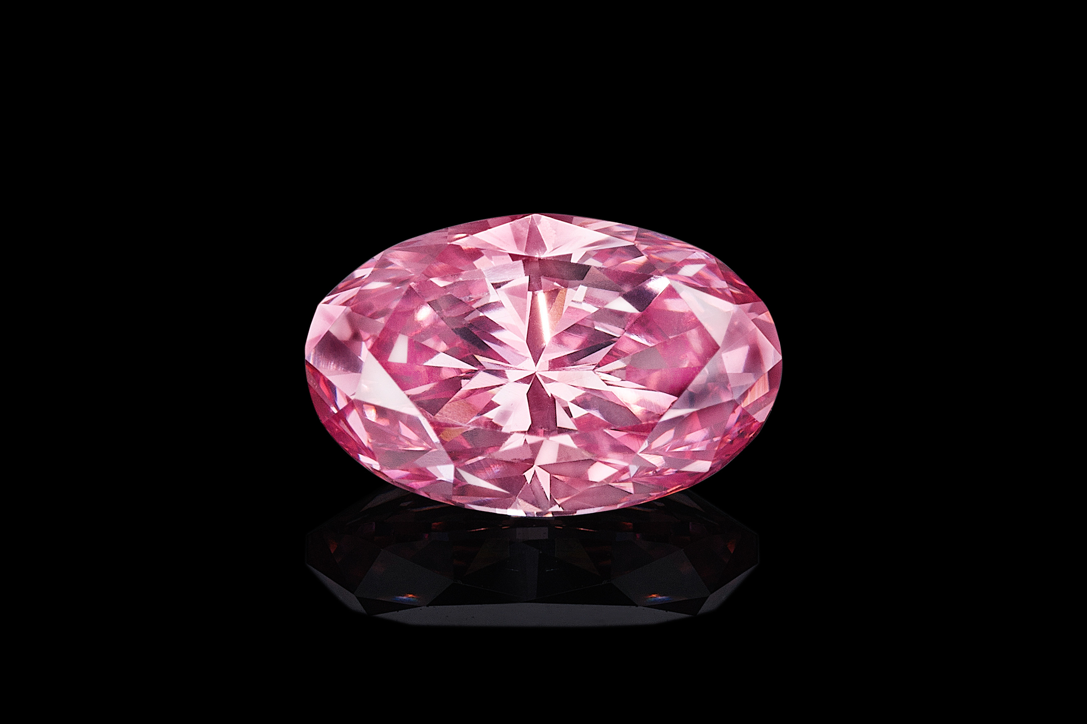Luxus Brings Fractional Ownership to the Fancy Colored Diamond Market - Bloomberg Now You Can Own a Fraction of a Fancy Colored... 