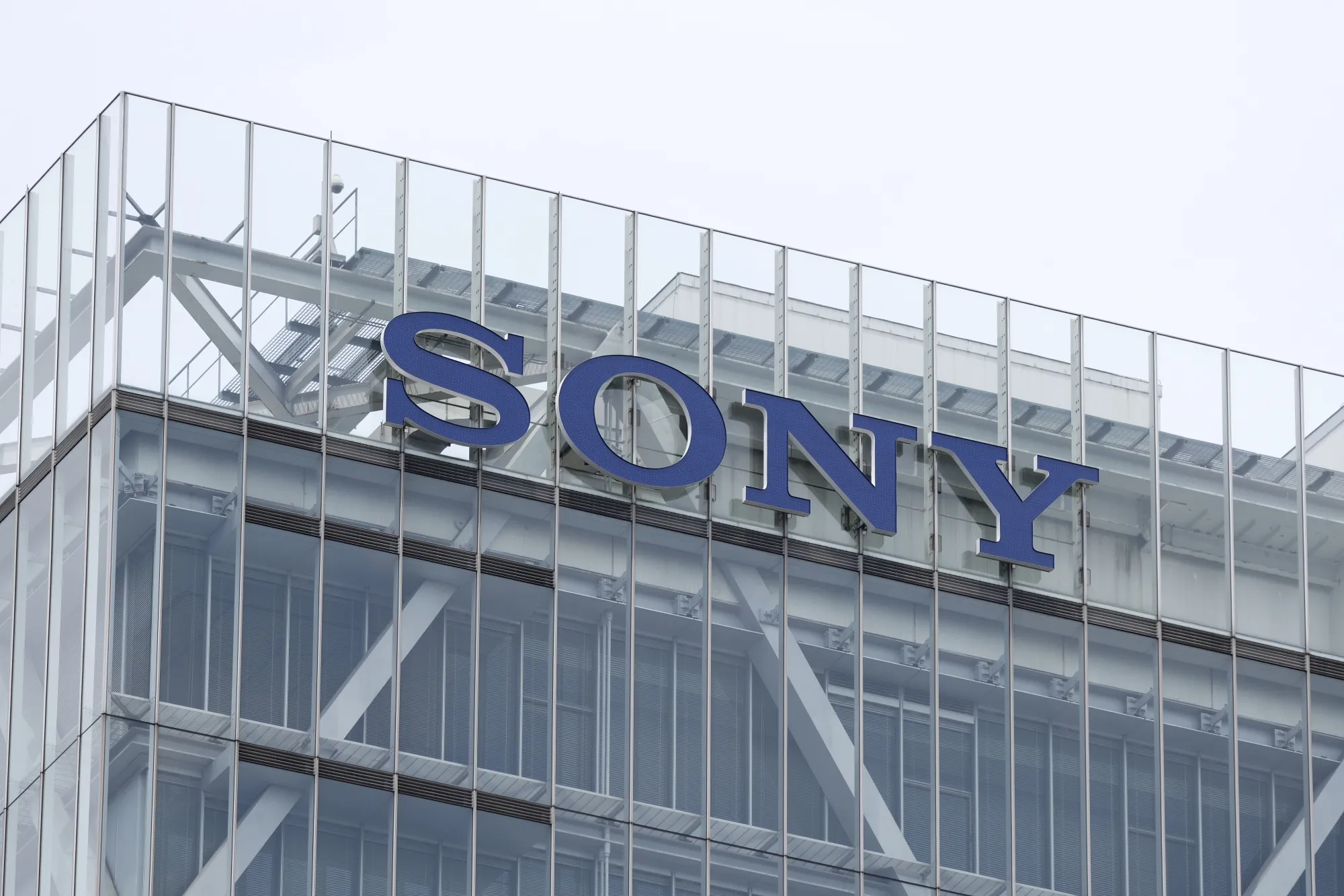 ソニーＧが１年ぶり起債、金利上昇圧力続く中で総額1100億円 (訂正) - Bloomberg