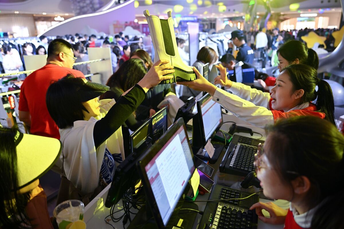 🟪"Hainan: La Nuova Mecca degli Acquisti Duty-Free per i Cinesi in Tempi di Pandemia"