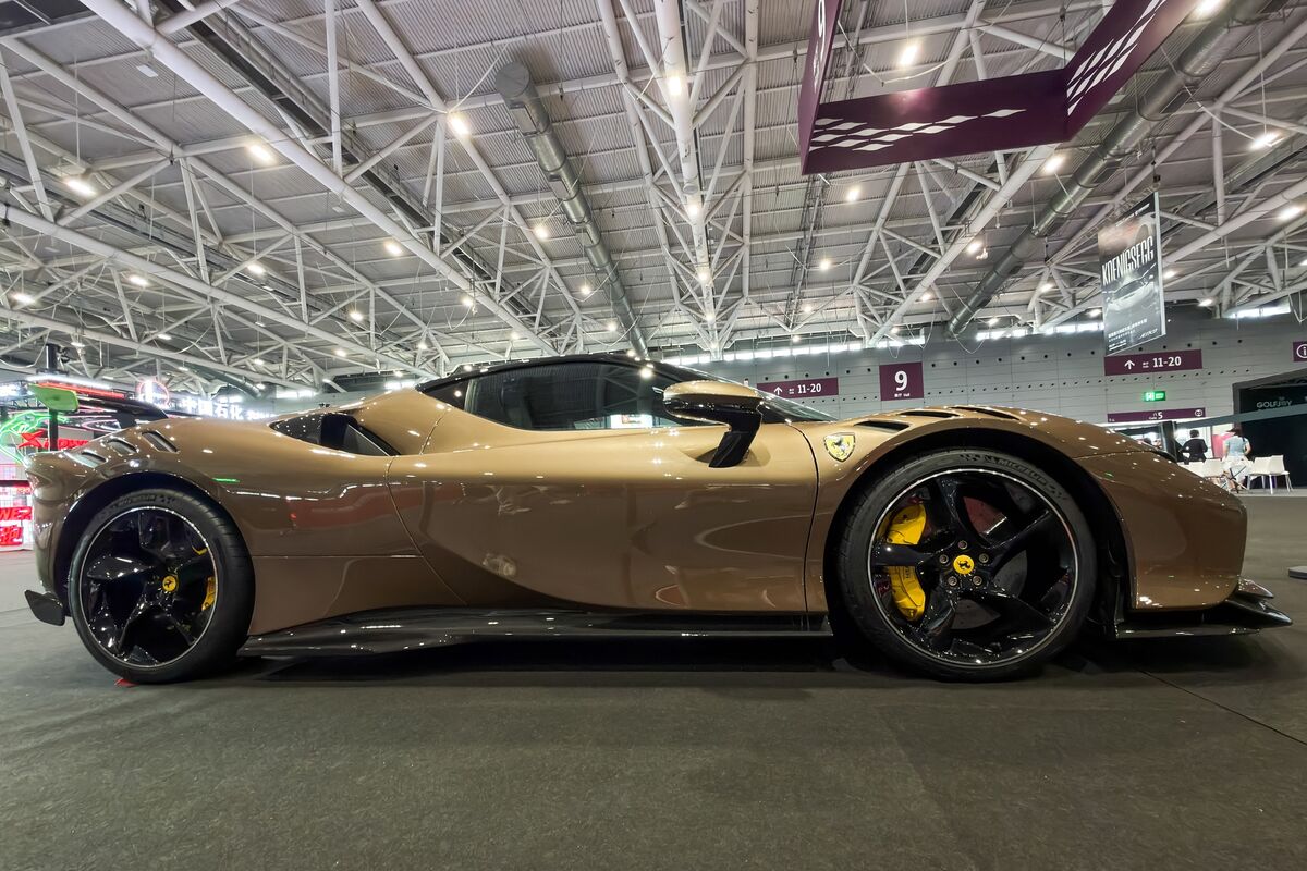 Ferrari Sees Higher Earnings as Special Models Drive Results