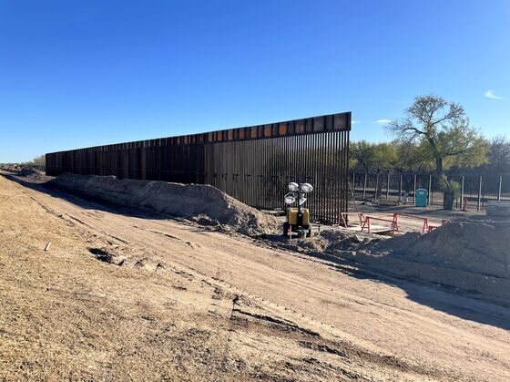 Love and Hatred Along the Border in West Texas