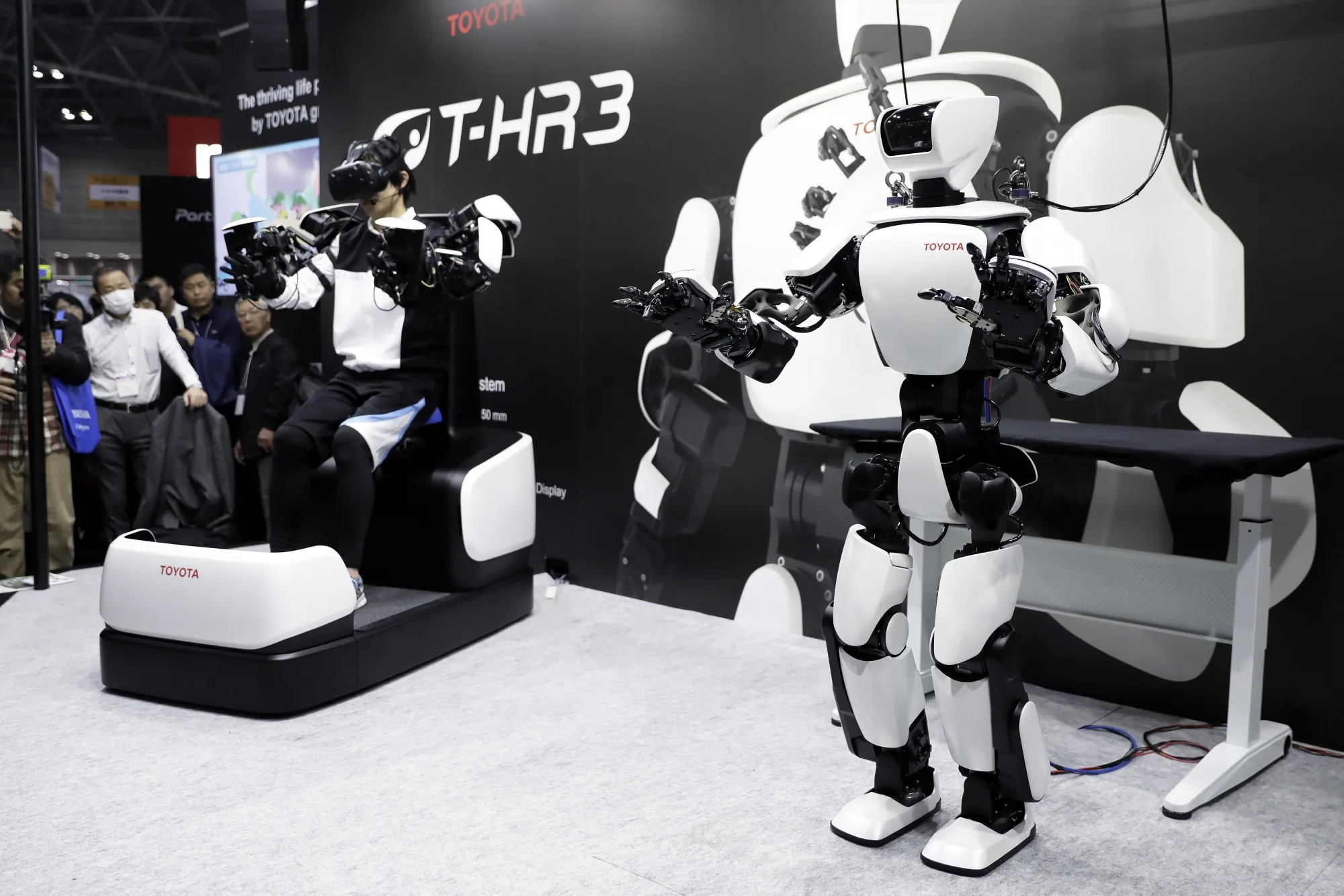 Toyota Wants to Put a Robot in Every Home and Make It Your Pal - Bloomberg, image size:2000x1334