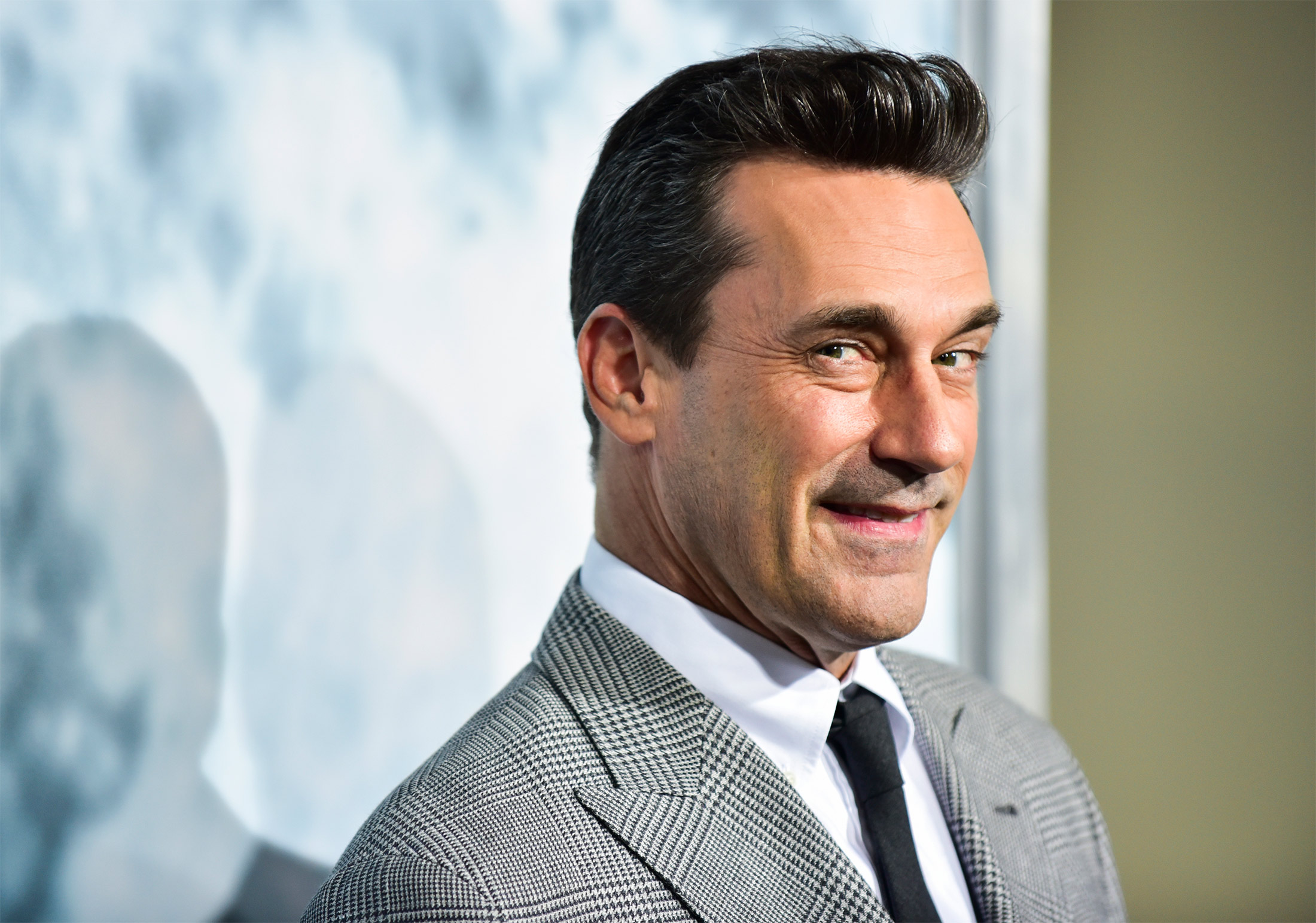 Corner Office trailer sends Jon Hamm back to the cubicle after Mad Men