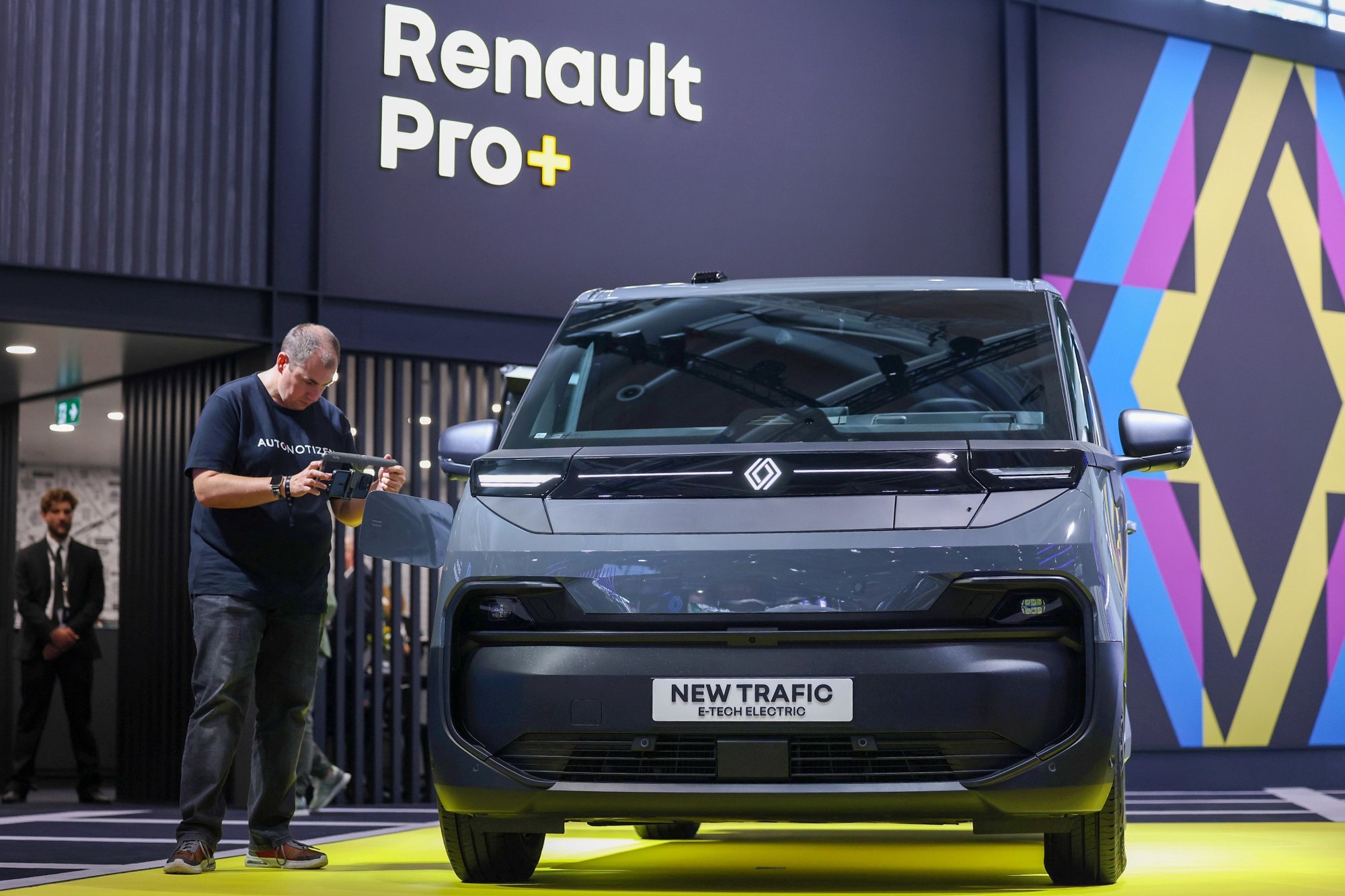 Image associated with story "Renault to Keep Up EV Spending in France If Politics Permit: CEO"