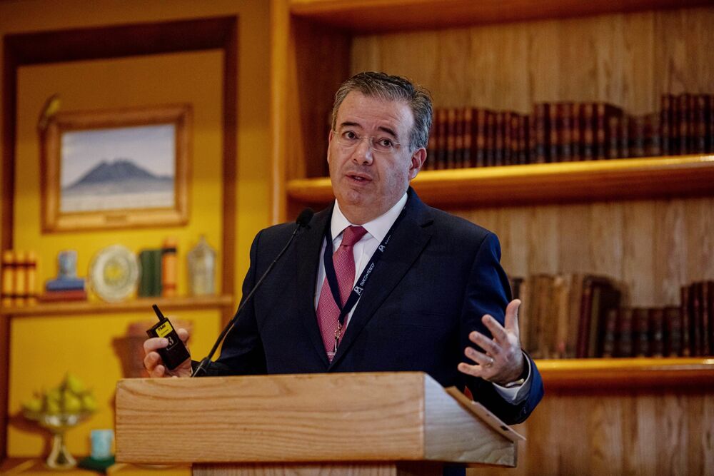 Mexico Central Bank To Keep Prudent Stance Governor Says Bloomberg