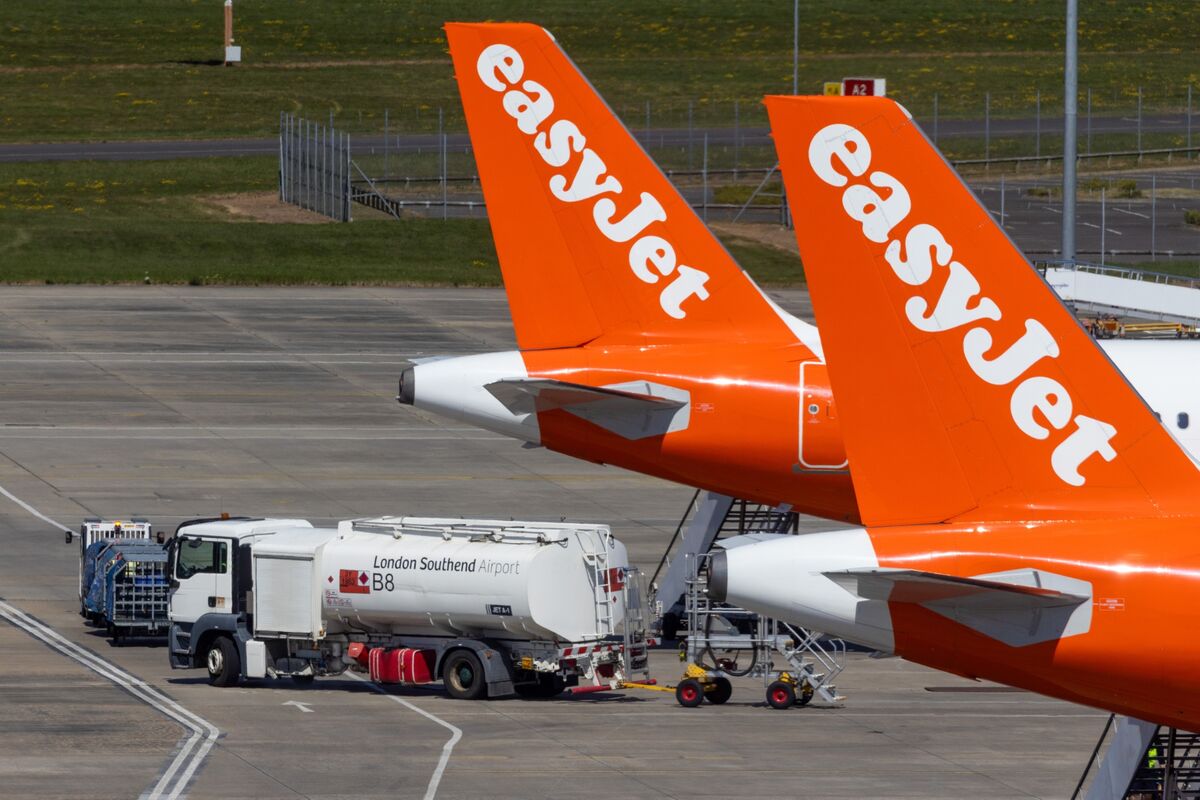 EasyJet Sees Drop in Summer Sales Over Iran War Uncertainty