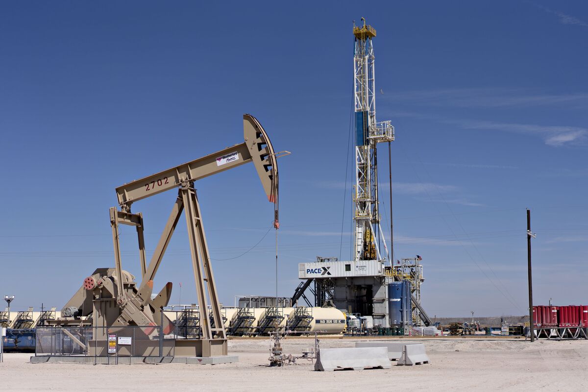 bloomberg.com - Jonathan Ferro - BofA's Blanch Says $90 Brent Is Oil Market's Best-Case Scenario