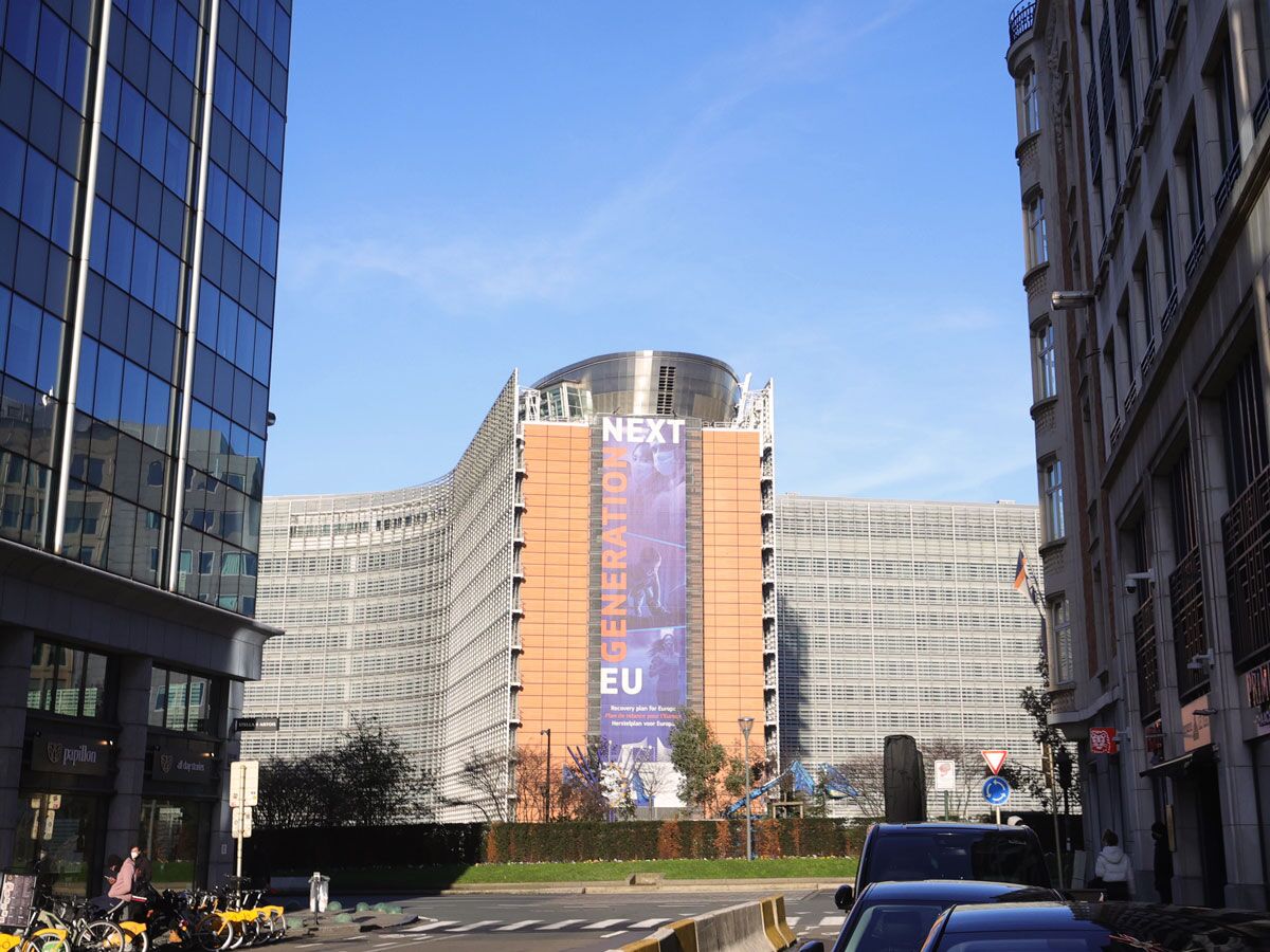 EU bắt đầu bơm tiền mặt thừa vào thị trường repo trái phiếu châu Âu