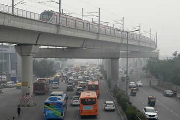World’s Most Toxic Air Forces India’s Capital to Shut Schools 
