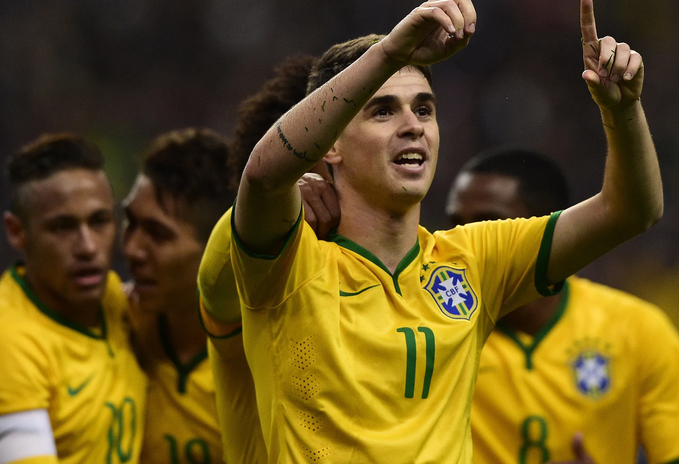 Brazilian soccer midfielder Oscar
