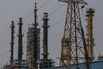 Oil Refineries in Mumbai as India Wants Crude Near $80 for Consumer Comfort