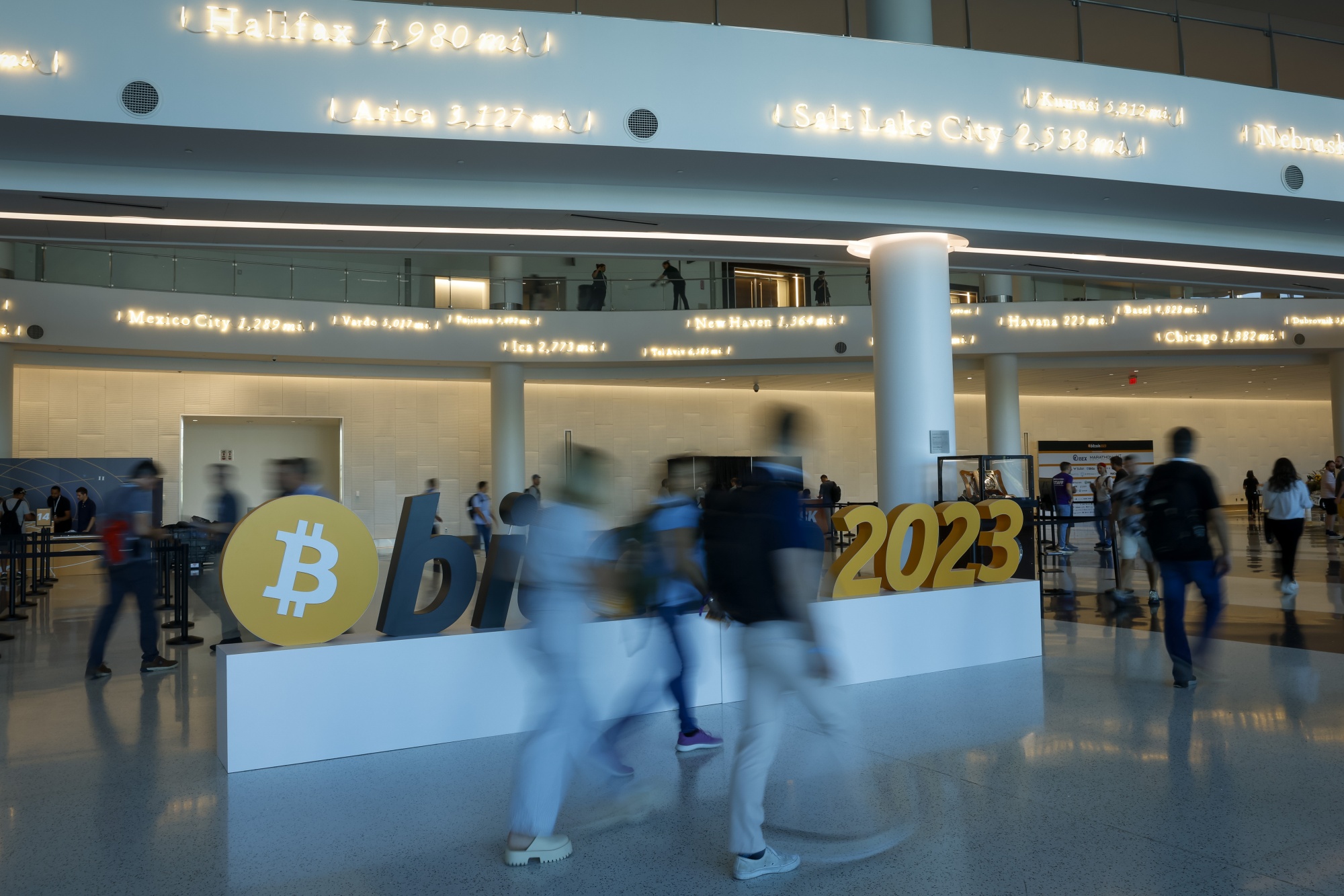 Crypto's Bitcoin 2023 (BTC) Bash in Miami Is Subdued After 2022 Losses